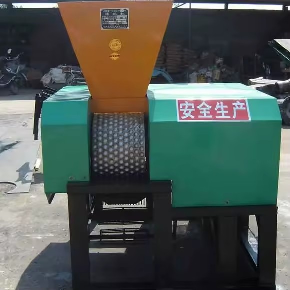 Small Oval-Shaped Coal Briquette Machine Charcoal & Sawdust Briquette Maker with Gearbox & Engine Core Smokeless Shisha Maker