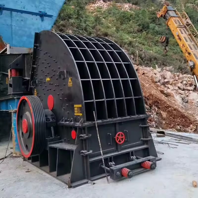 Easy Maintenance Low Noise Hammer Mill Crusher Machine for Industrial and Mining