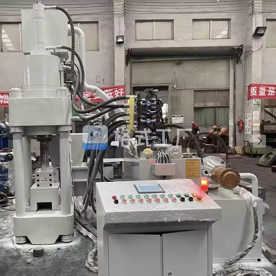 Hydraulic Aluminum Chips Briquette Making Machine