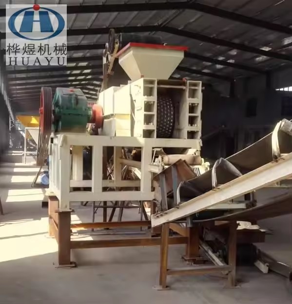Sepiolite Briquetting Machine HG-670 Sepiolit Ball Press Factory Direct Sales Supporting Customization