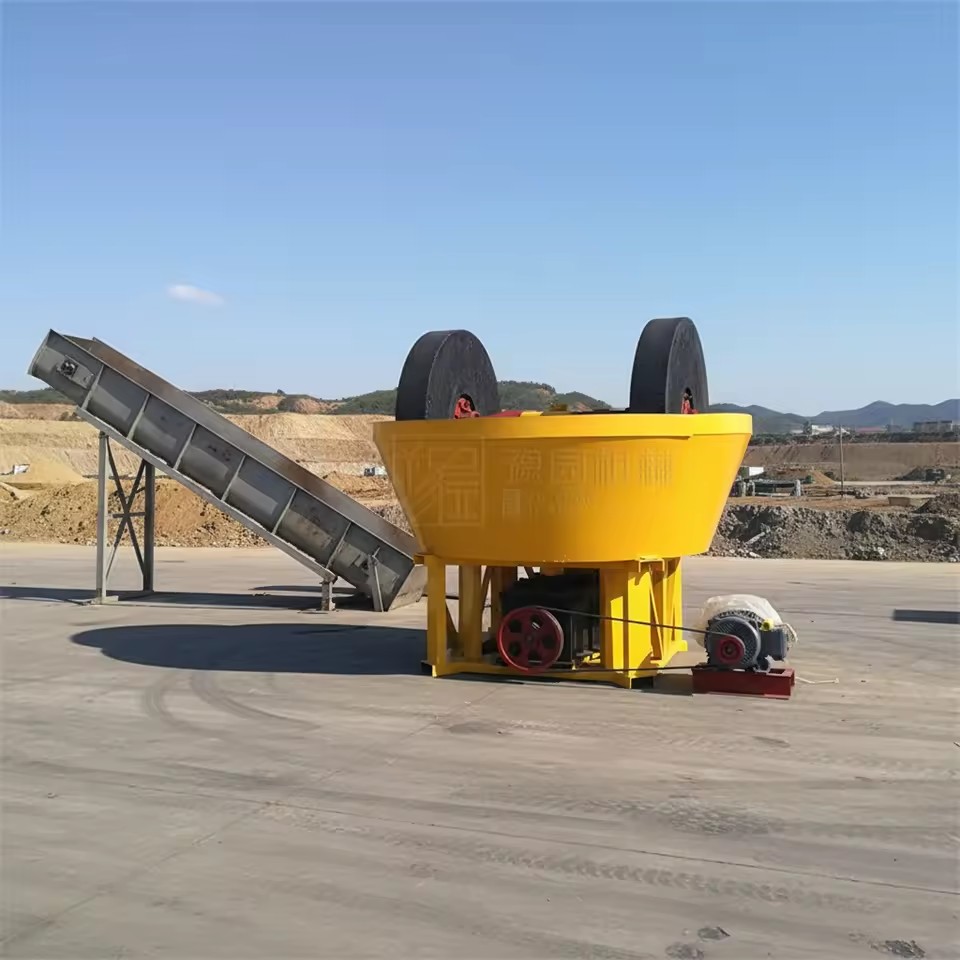 High Quality Wet Pan Mill Gold Mining Equipment AC Motor Engine Rock Crusher Stone Crushing Machine Competitive Price