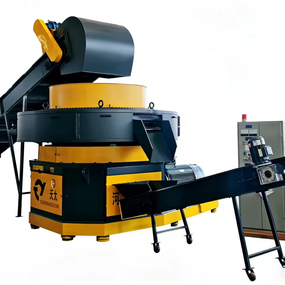 Palm Shred Alfalfa Grass Shredded Paper Briquette Machine with 132KW Power 3.0-4.5t/h Capacity 380V/440V 88 Holes