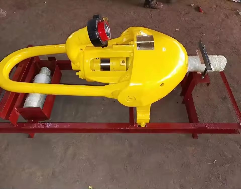 API 8c/8A SL135 SL170 SL225 SL450 SL675 XSL225 XSL450 Water Swivel Gas Field Drilling Rig Alloy Steel 360-1350Kn High