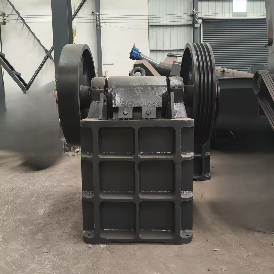 2-4t/h Capacity Used Jaw Crusher Machine for Gold Ore Mining