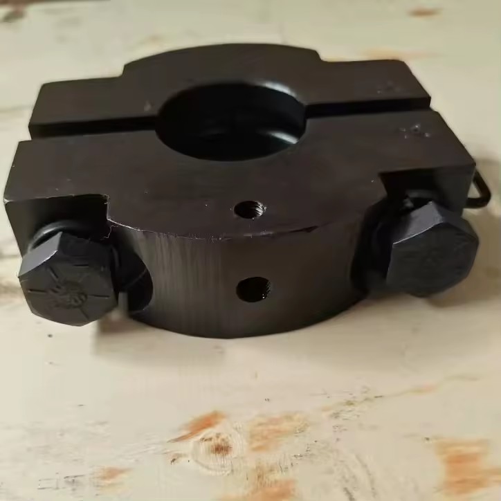 Mud Pump Spare Parts Piston Rod Clamp for Oilfield Drilling Rigs Hydraulic Cylinder Essential for Efficient Drilling Operations