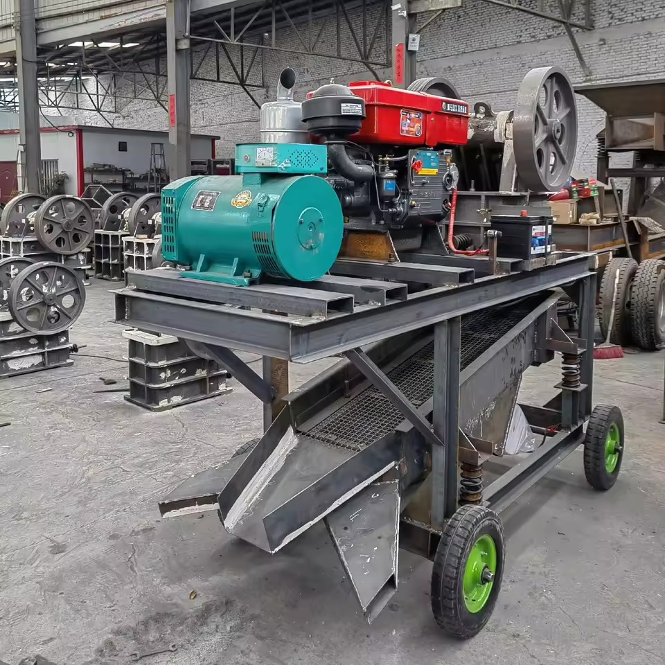 Small Scale Gold Ore Mining Equipment Rock Gold Mining Plant with Diesel Jaw Crusher Screening Jaw Crusher