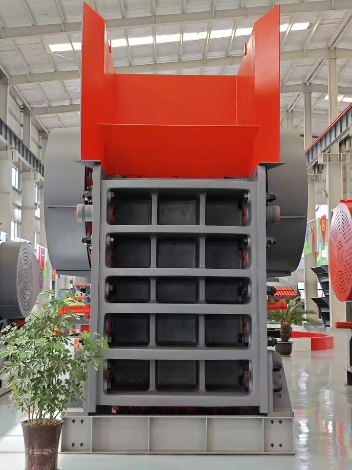 Jaw Crusher Mining Machinery Stone Crusher Rock Crusher 125 to 1020mm Feed 45 to 1000 TPH Quarry Crushing Equipment