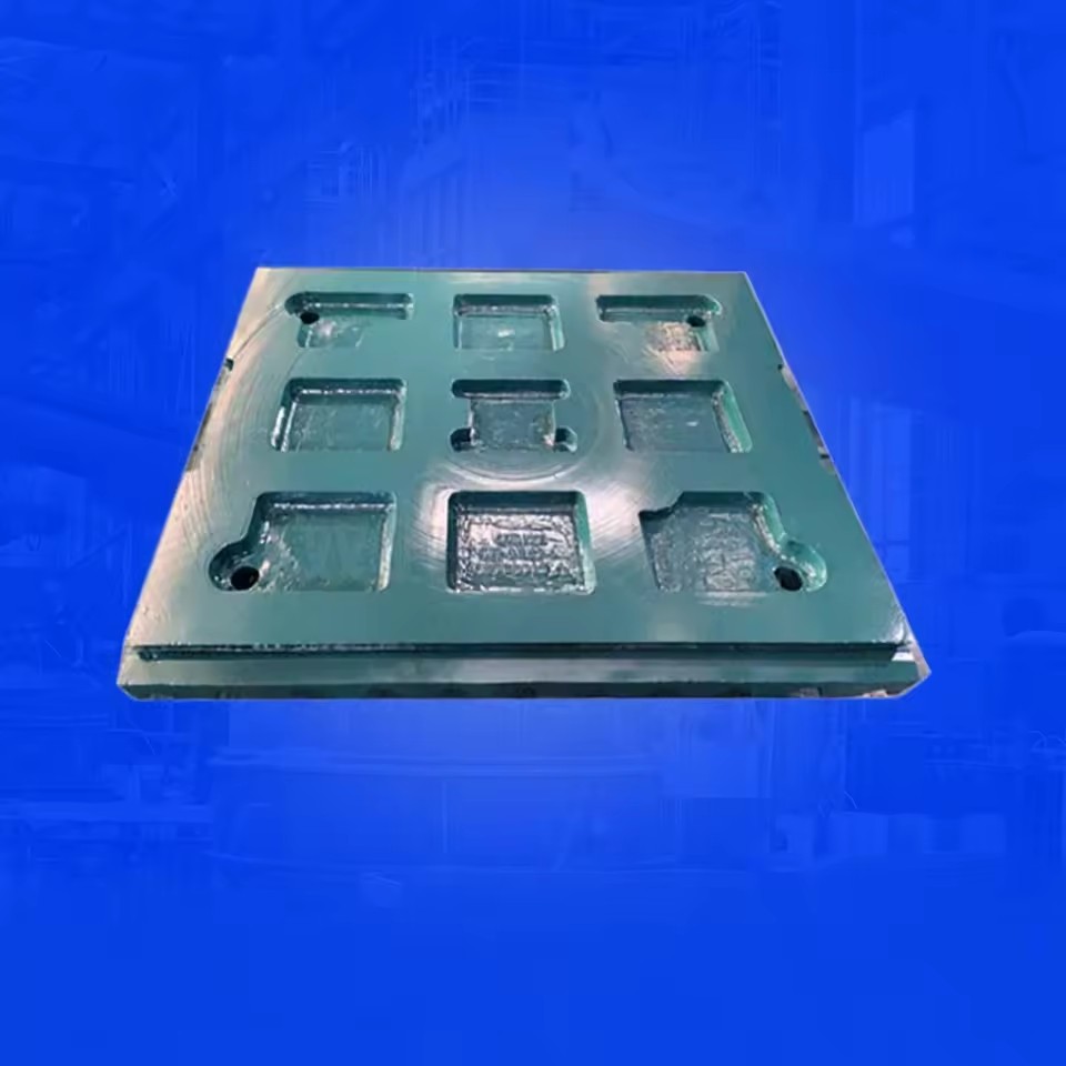 New High Manganese Steel Casting Jaw Crusher Teeth Plate Movable Jaw Plate Ore Mining Parts Direct Sale