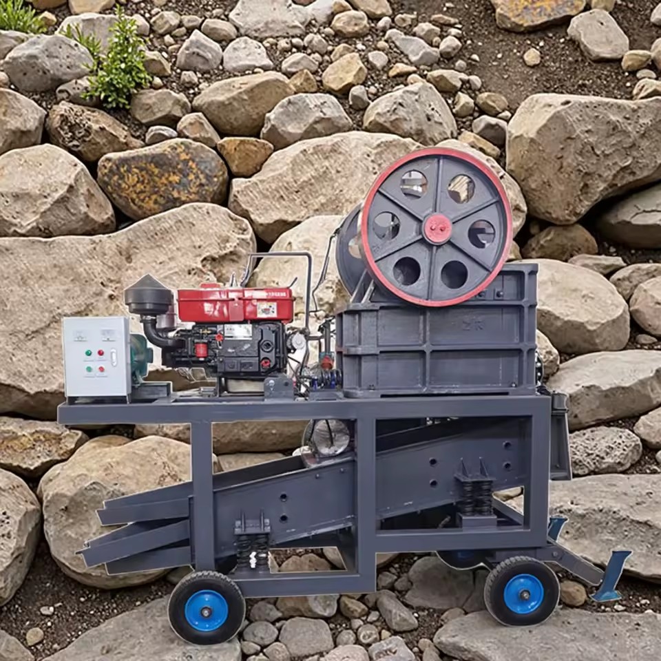 Heavy Duty PE200 300 Portable Jaw Crusher with Engine & Gear Screen for Sand Rock Crushing Quarry Aggregate Processing