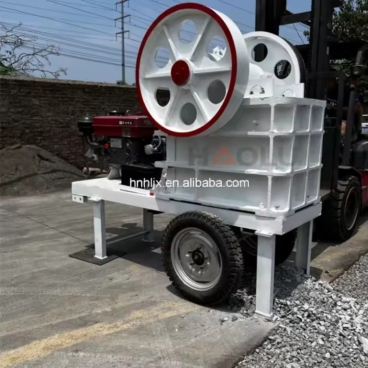 High Quality Diesel Jaw Crusher Machine Steel PLC Engine