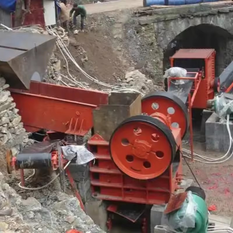 Machinery Crushing Equipment Heavy Duty Mining Machine Stone Crushing Secondary Granite PE 250*400 Jaw Crusher Machine Price