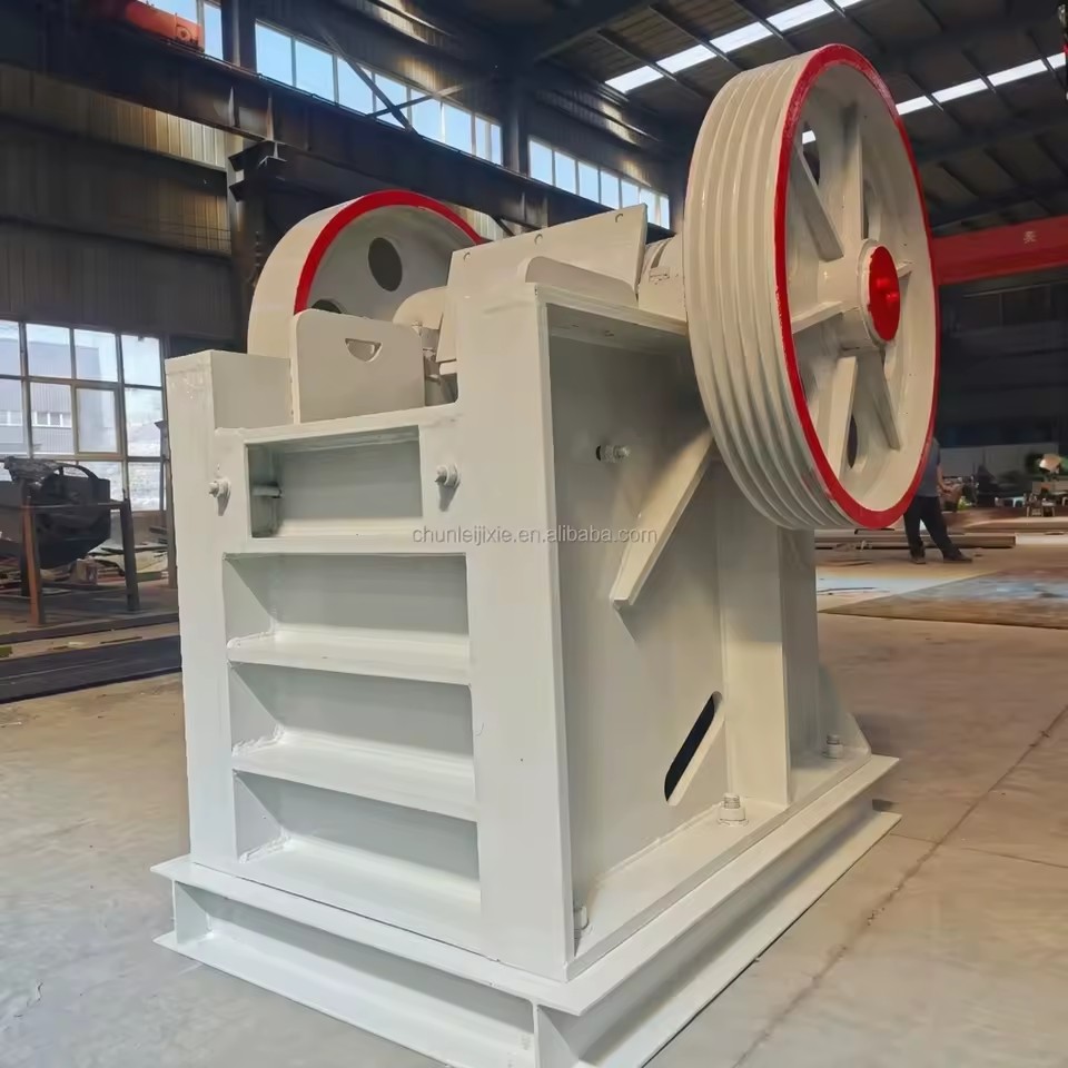 Jaw Crusher for Crushing Raw Granite Limestone Concrete Gravel Rock Used in Mining & Stone Crushing