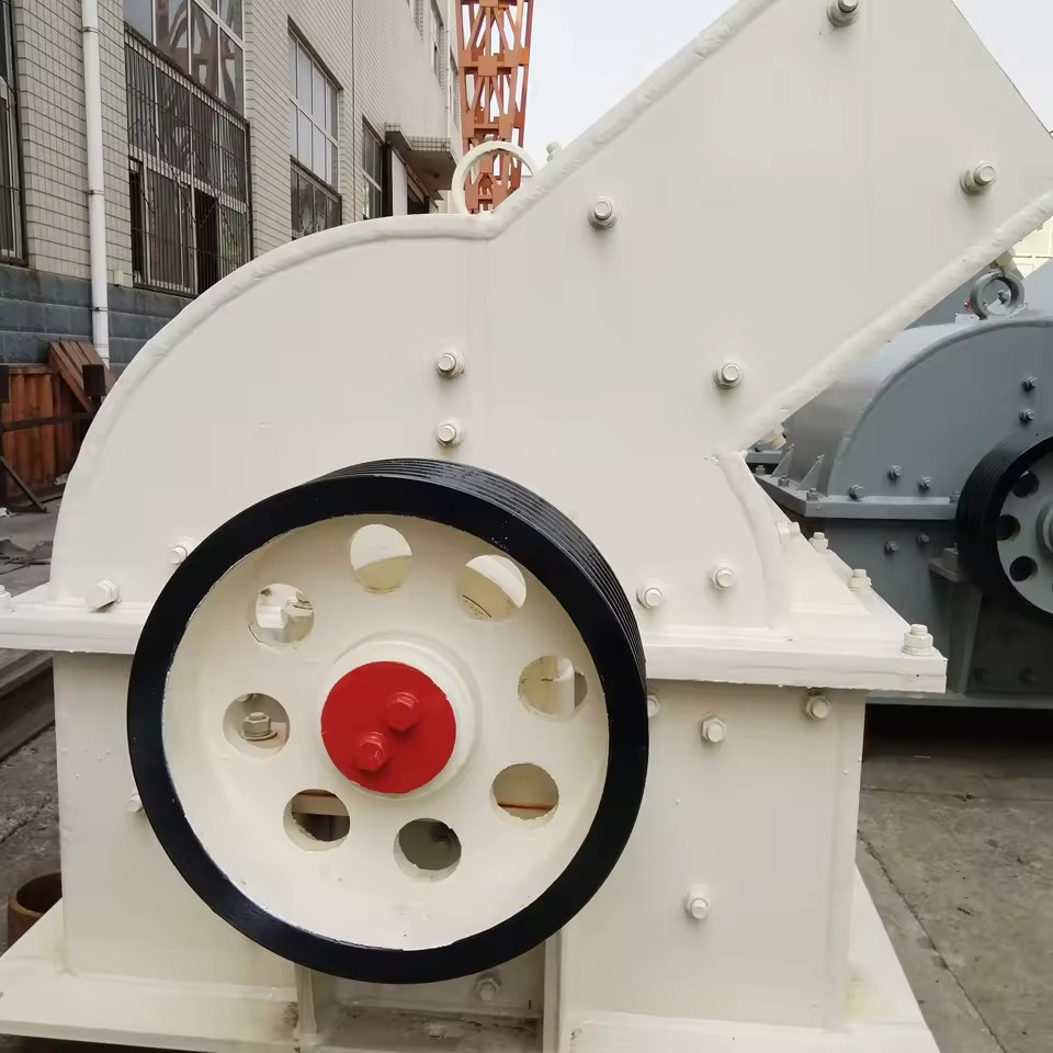 Hammer Mill Crusher for Intermediate & Fine Crushing of Medium-Hard Materials High Chrome Hammer Head Wear Parts Interchangeable