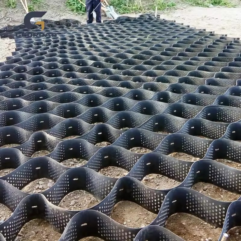 TGLG HDPE Geocell with Textured Surface for Oilfield Access Road Stabilization 5 Year Warranty
