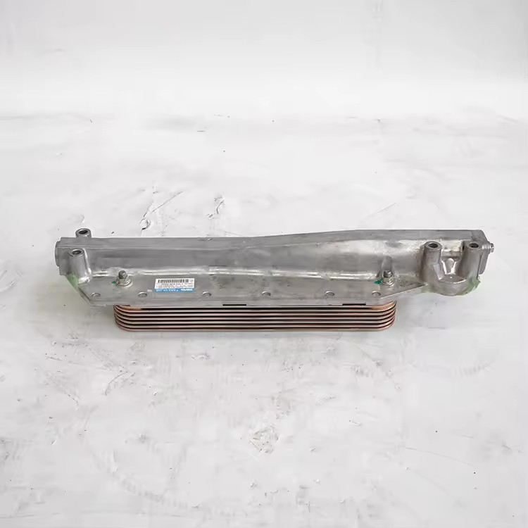 Heavy Duty Engine Part Oil Cooler Assembly 4096849 4095522 4096850 for QSK23 Engine