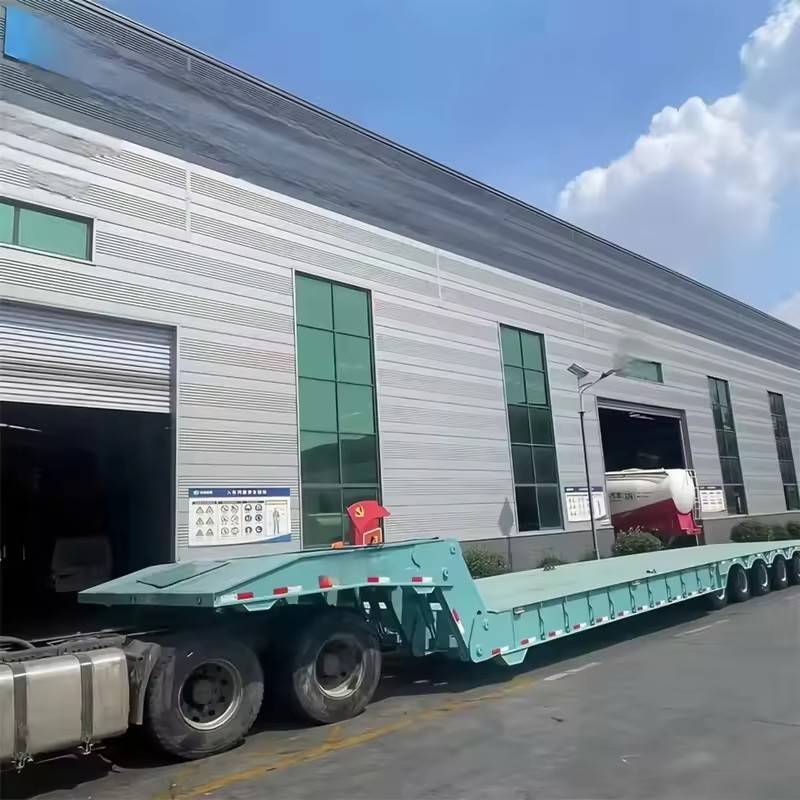 4-axle Low Bed Goose Head Hydraulic Foldable Low Bed with Optional Front Axle Lifting, Efficient and Convenient