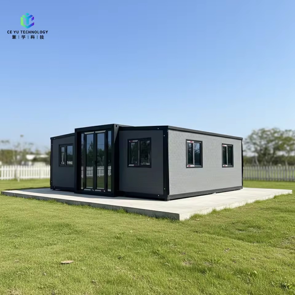 Steadfast Durable Fireproof Breathable Portable Container House Modern Design for Oilfield Project Temporary Office Living Space
