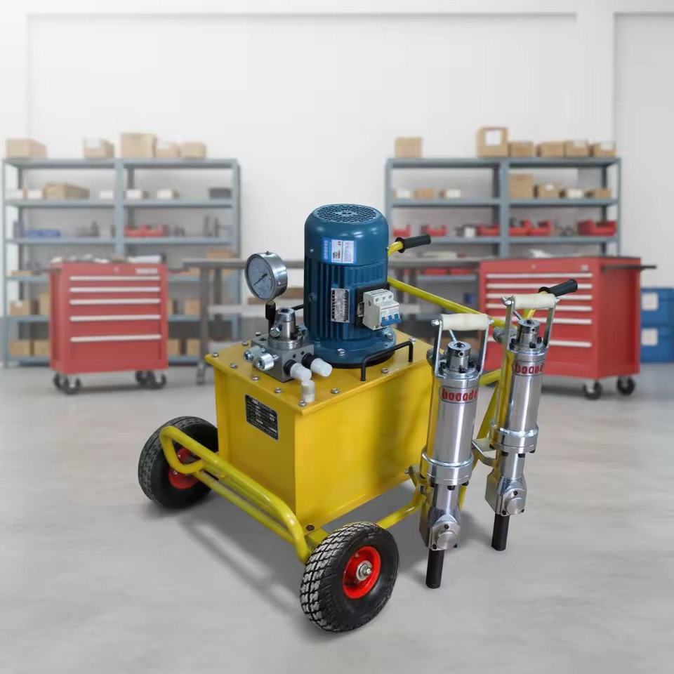 Two in One Hydraulic Rock Splitter and Stone Cracking Machine for Building Demolition and Road Repair