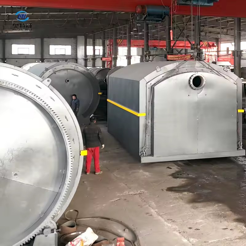 Professional-Grade Plastic Scrap Petroleum Sludge Tires Convert Into Fuel Oil Waste Plastic Pyrolysis Machine