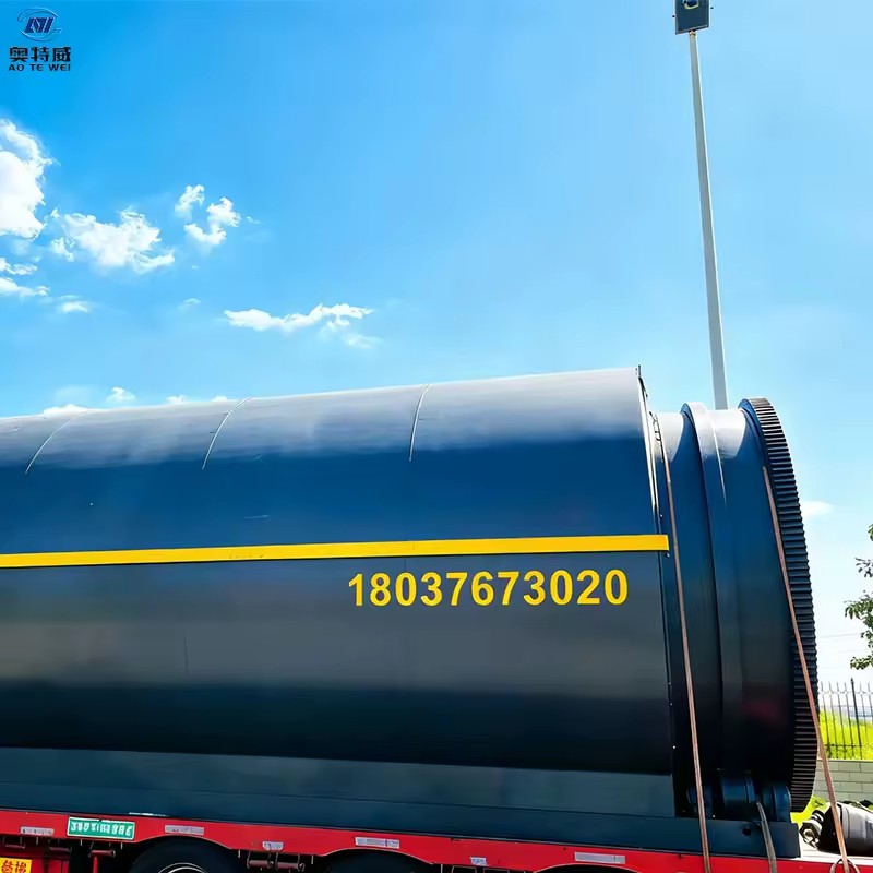 Superior Plastic Refuse Petroleum Sludge Scrap Tires Convert Into Fuel Oil Waste Plastic Pyrolysis Machine
