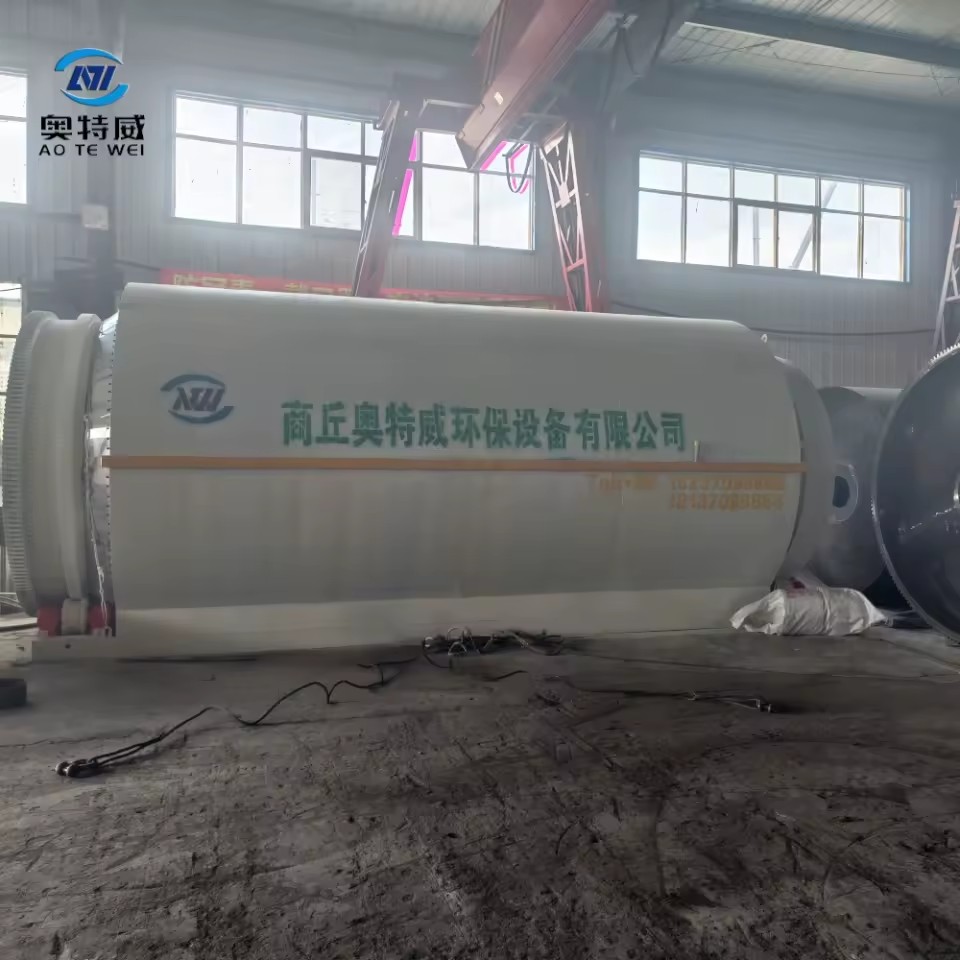 High-Quality Plastic Scrap Petroleum Oily Sludge Tires Convert Into Fuel Oil Waste Plastic Pyrolysis Machine