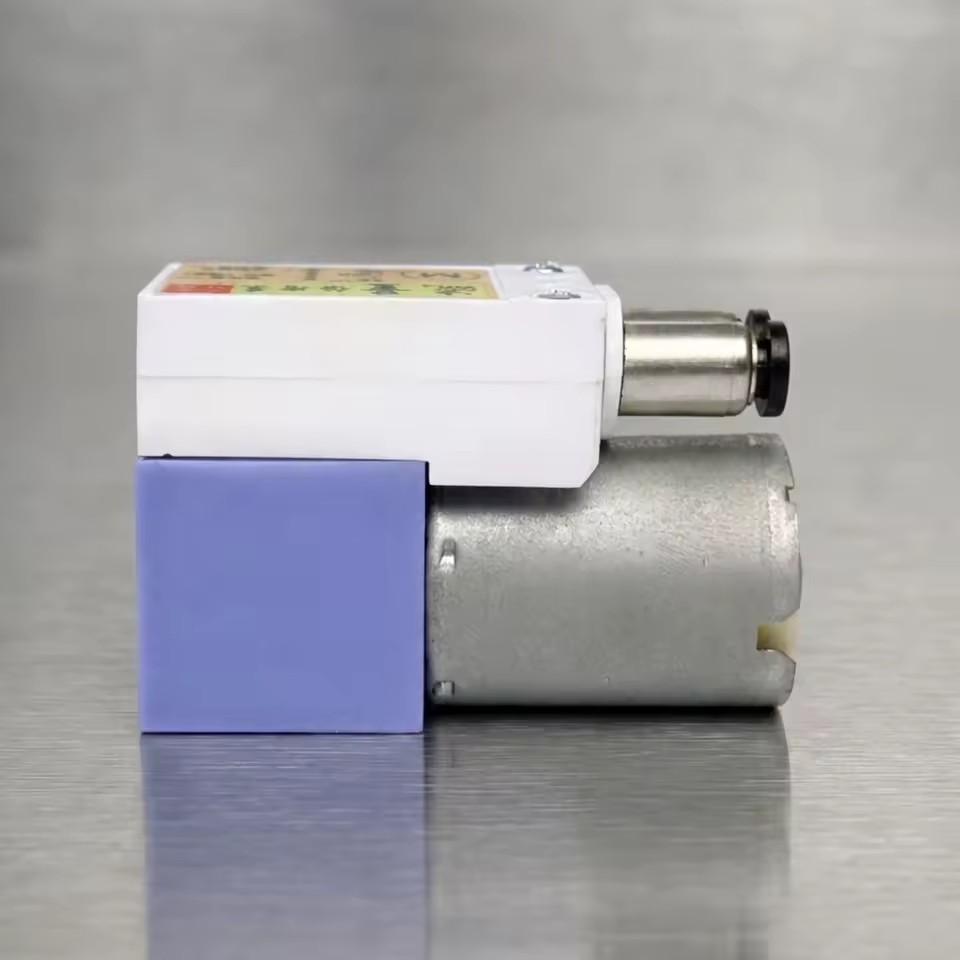 Direct From Manufacturer Energy Saving Design Low Pulsation Operation 25 Respiratory Equipment Pump 12V Brushless