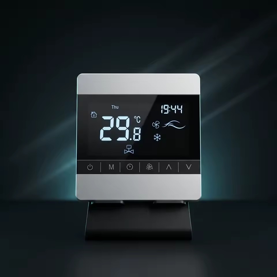 T8200F Digital Programmable RS485 Optional Fan Coil Thermostat 12V/220V Square Flame Retardant PC+ABS Energy Saving Wall-mounted