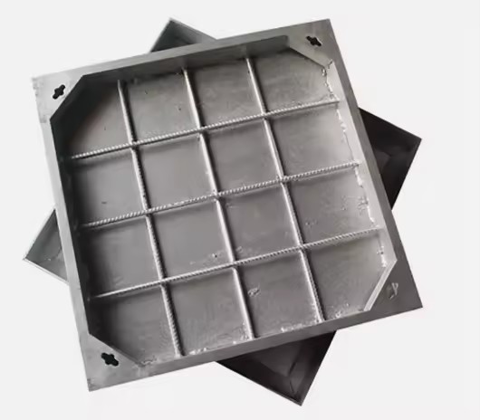 High Quality Custom Stainless Steel 304 316 FRP Waterproof Durable Invisible Manhole Cover for Parking Safety