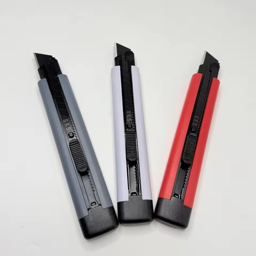 Industrial grade high carbon steel sliding serrated plastic handle art knife SK5 safety cutting knife telescopic cardboard knife