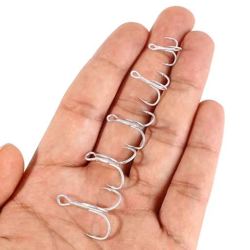High Quality Strong Saltwater Treble Fishing Hook for Catfish & Pike Float Fishing Lure