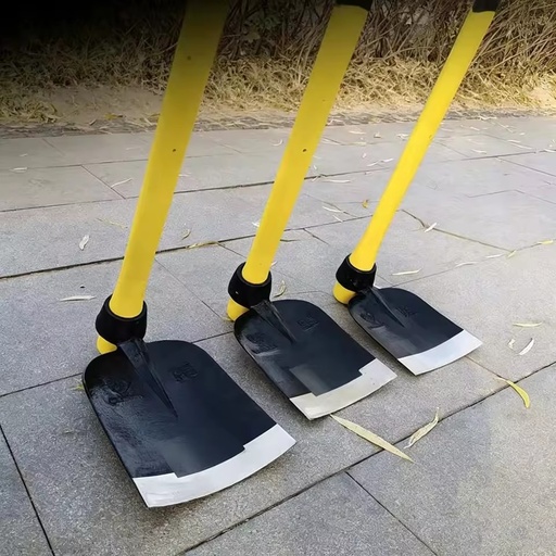 Heavy Duty All-steel Forged Flat Head Hoe Thickened Track Steel Agricultural Hoe with Solid Wood Handle for Farming