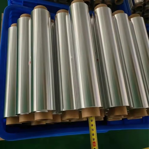 Custom 8011-O Roll 10/6/11/12/15/17/28/50/8/20/30 Mic 300mm 430mm, 440mm, 450mm Width Aluminum Foil Manufacturer
