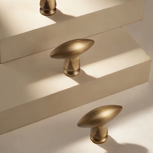 Sourcing Solid Brass Furniture Hardware Antique Bronze Cabinet Knobs for Large Scale Projects