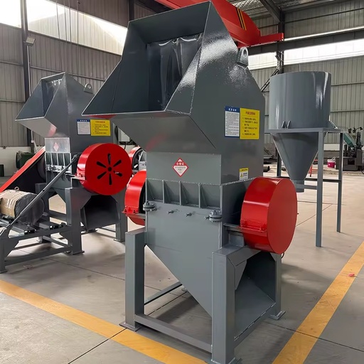 Low Noise Beside-the-press Plastic Granulator, High Speed Plastic Grinder for Edge Material and Sprues Recycling