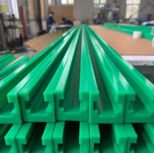 Plastic Wear Strips Strict Selection of Materials Plastic Rail Profiles Return Linear Pe Wear Strip Uhmw-pe Chain Guide Rails