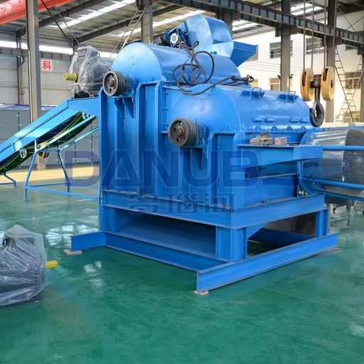 Unique Features Coconut Defiber Machine Coconut Shell Spinning Production Line Coconut Dehusking Machine
