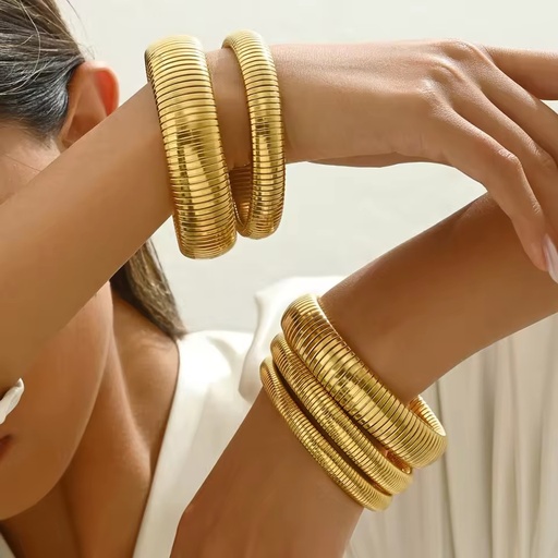 Chunky 18k Gold Plated Stainless Steel Non Tarnish Waterproof Hypoallergenic Flex Triple Snake Stretch Women Bangles Bracelet