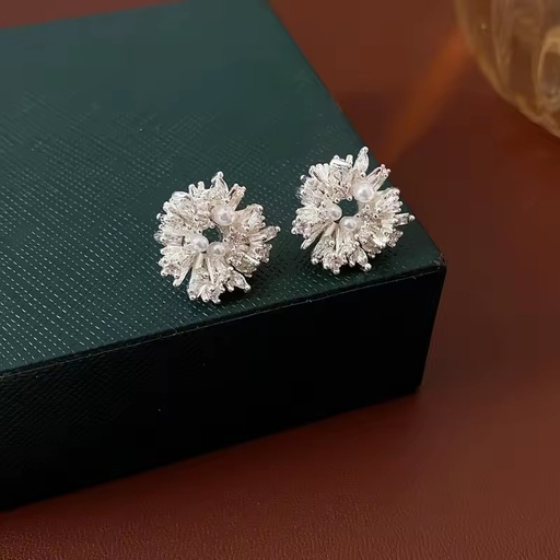 Fresh-style Pearl Asymmetric Firework Stud Earrings Minimalist Light-Luxury High-End Women's Copper Designer Edge Wholesale