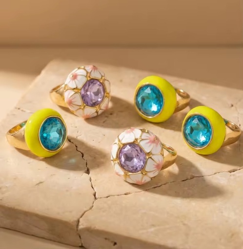 American High-End Fashion Wedding Engagement Ring 18K Gold Plated Enamel 316L Stainless Steel Flower Women Waterproof