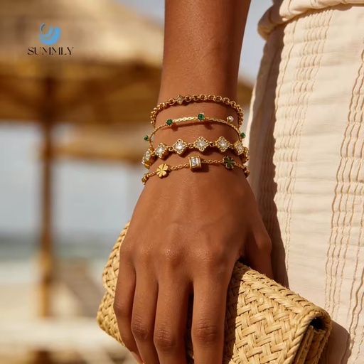 SUMMLY Wholesale 18K Gold Plated Clover Green Zircon Stackable Bracelet Stainless Steel Waterproof Women Beach Fashion Jewelry
