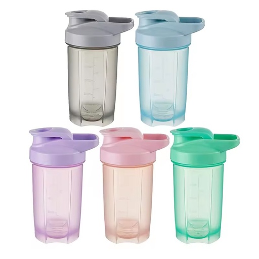 Wholesale 500Ml 700Ml Fitness Gym Drinking Water Bottles Blender Shaker Cup Protein Plastic Water Bottle for Kid