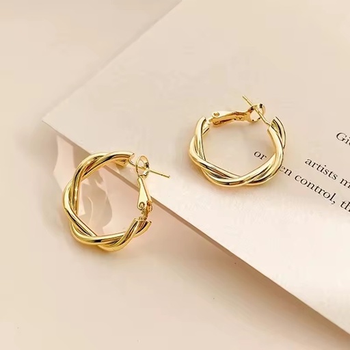 Wholesale Ladies Cheap Simple Golden Dainty Hoop Chinese Surgical Stainless Steel Earrings Wholesale for Women