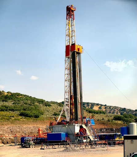 Land Drilling Rig API 4F Standard ZJ40/ZJ50 High Capacity ZJ70/ZJ90 Land Oil Drilling Rig AC VFD System and 4500 KN Hook Load