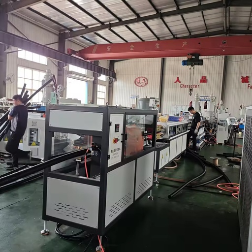 ID32mm-OD110mm Plastic Corrugated Pipe Extrusion Line 90mm HDPE DWC Pipe High Speed Molding Machine