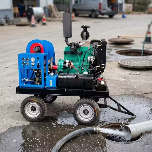 New 600mm Diameter Pipeline Cleaning Machine Diesel-Powered Heavy-Duty Sewer Pipe Descaling Equipment High Pressure Water Jet