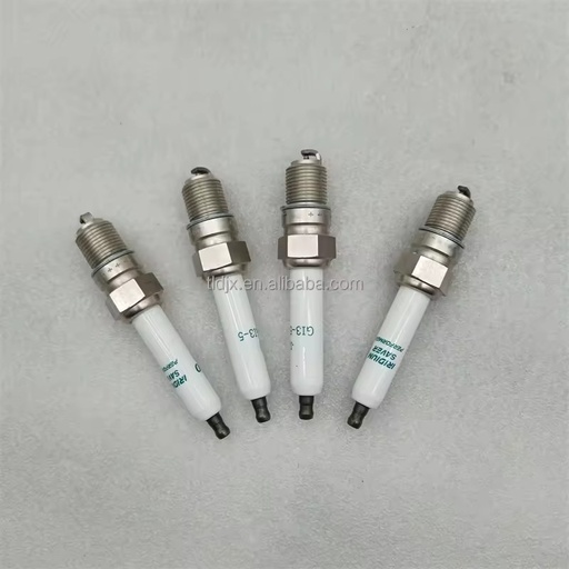 GI3-5 High Quality Spark Plug Natural Gas Spark Plug for the 067800-8440 Small Engines Engine Ignition Parts