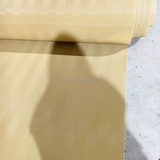 Non-Slip Polyester Beach Mat Reusable Temporary Ground Protection Mat Sand-Free, UV-Resistant Surface for Wheelchair