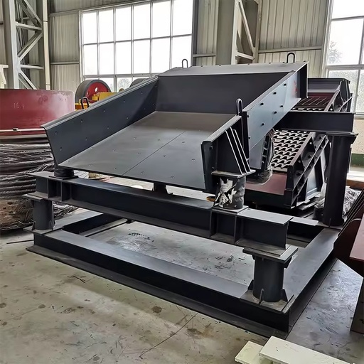 Carbon Steel Vibrating Feeder 30-600t/h Capacity 220/380V ISO9001 Certified Mining Feeding Machinery Manufacturer
