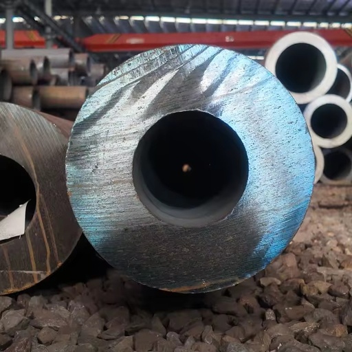 ASTM A4140 Large Diameter Seamless Steel Pipe 6"*32" OD Custom Wall Thicknessuty for Oil Gas Transportation to Worldwide