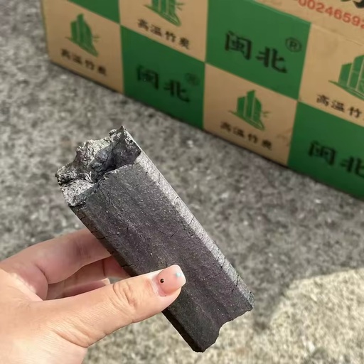 Market Black Charcoal Cube Briquette Machine-Made Other High Quality YIWAN Brand BBQ 7600J Calory Fujian Made Low Ash 5%